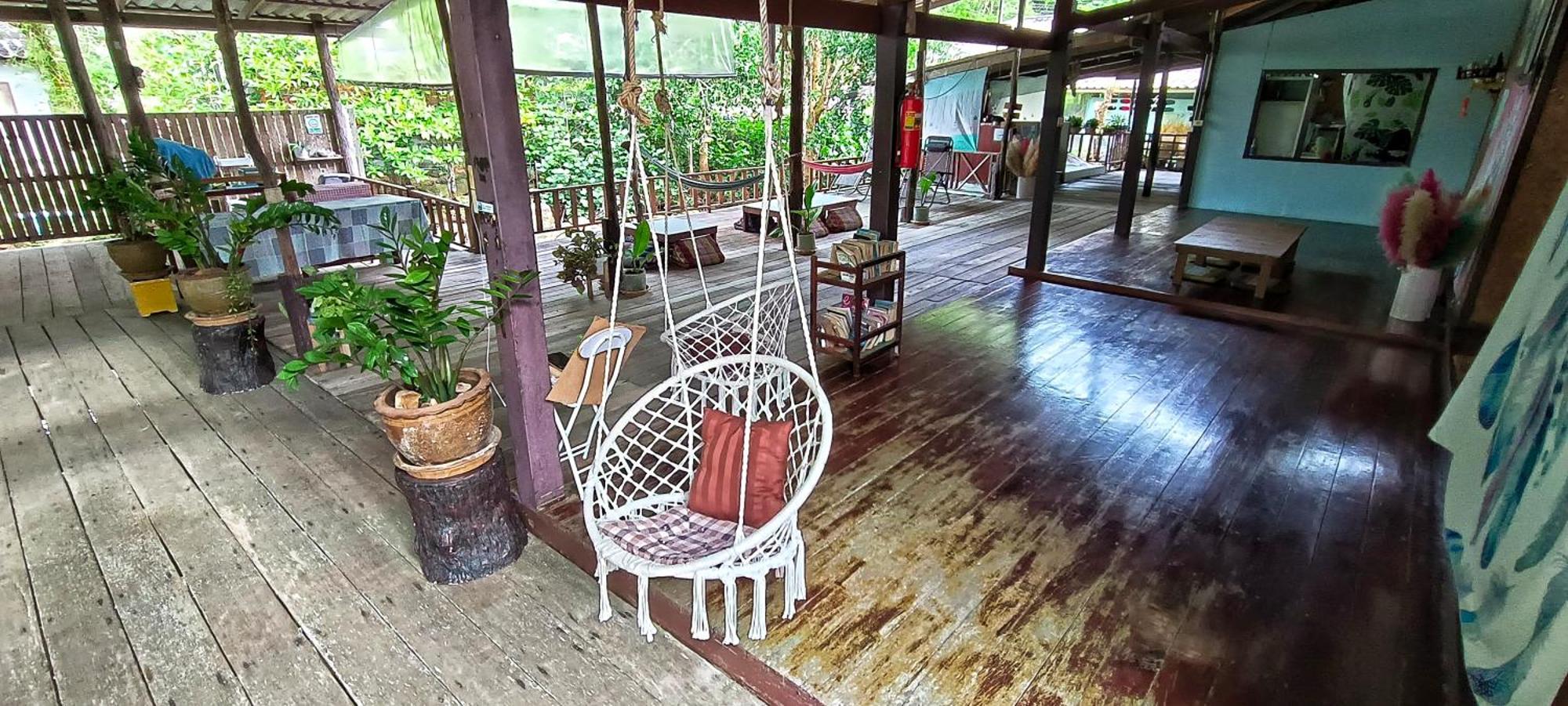 Ta Yai Homestay Ko Kut Eksteriør billede