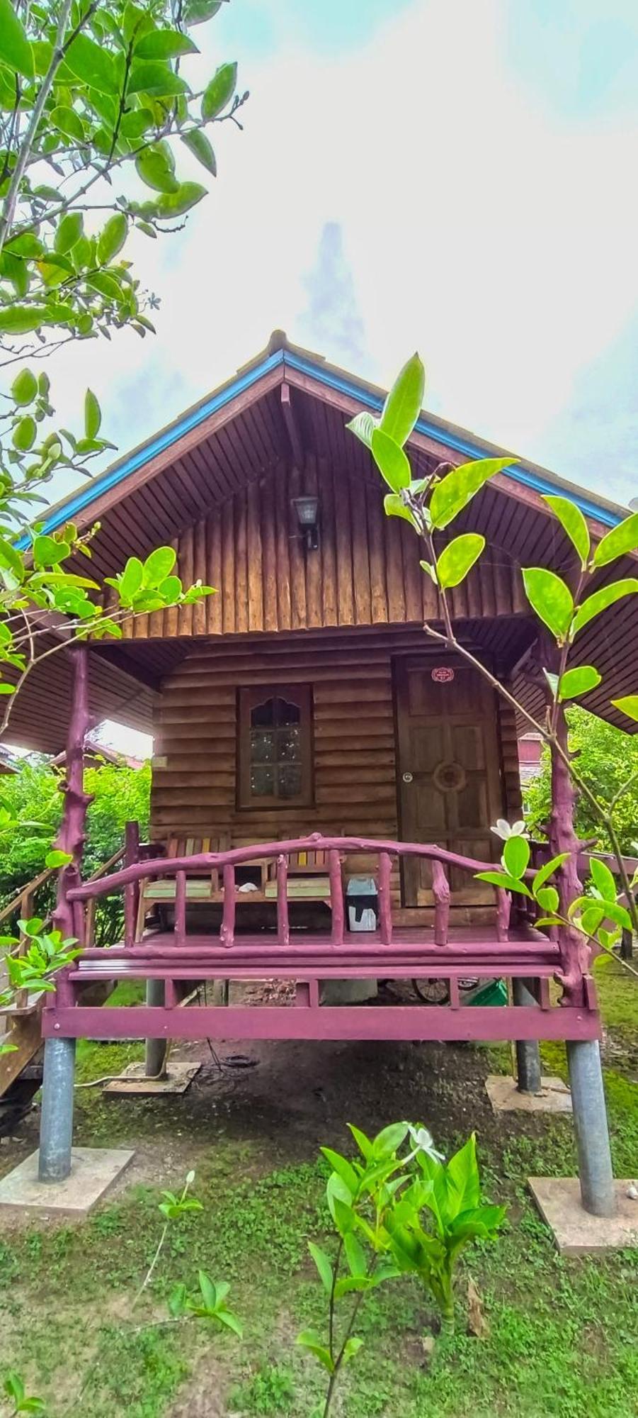 Ta Yai Homestay Ko Kut Eksteriør billede