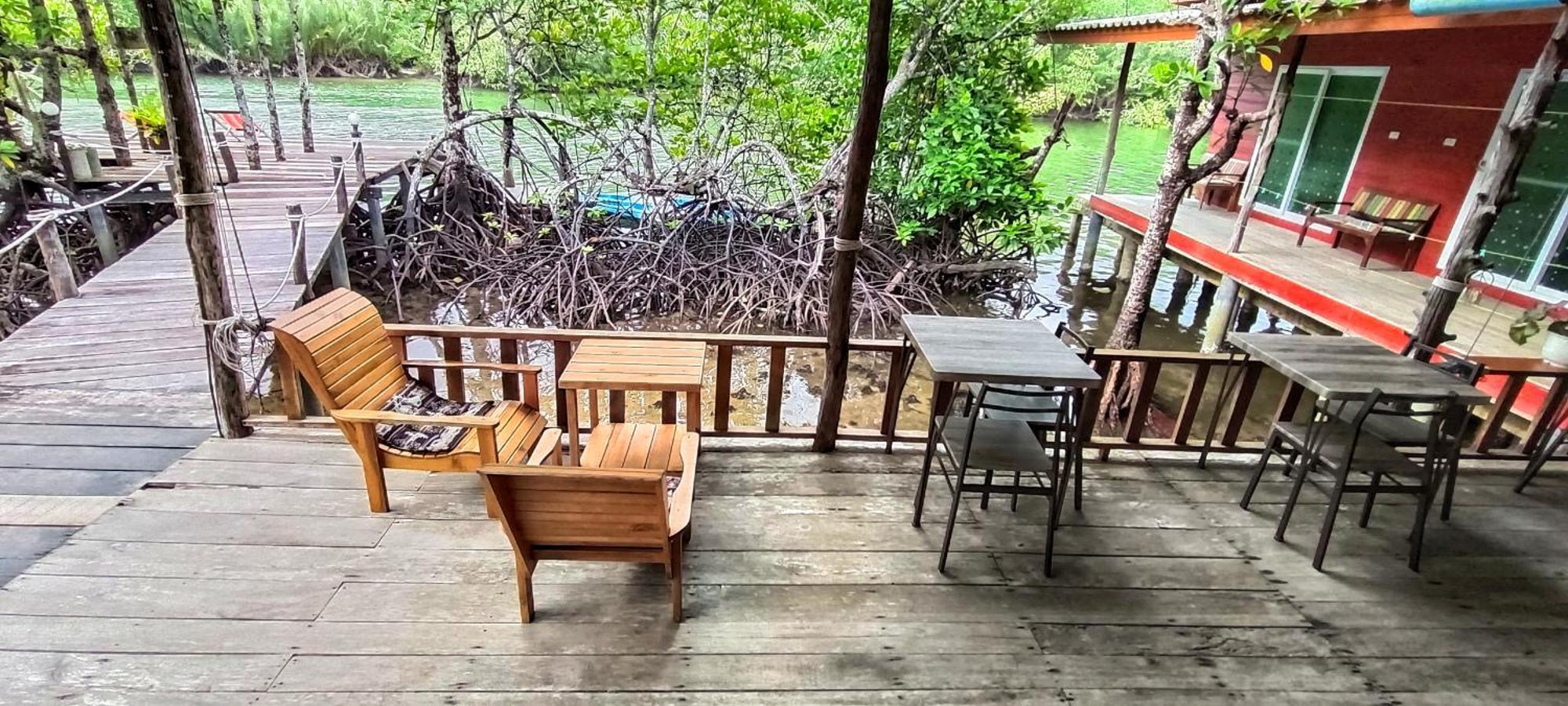 Ta Yai Homestay Ko Kut Eksteriør billede